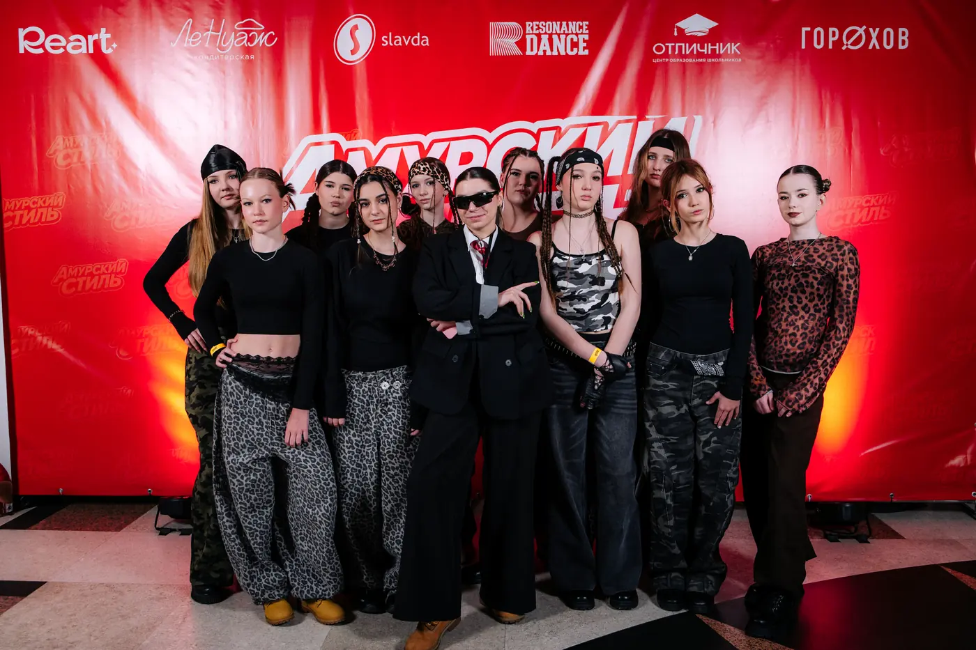 Команда ONE OF CREW на фотозоне танцевального фестиваля